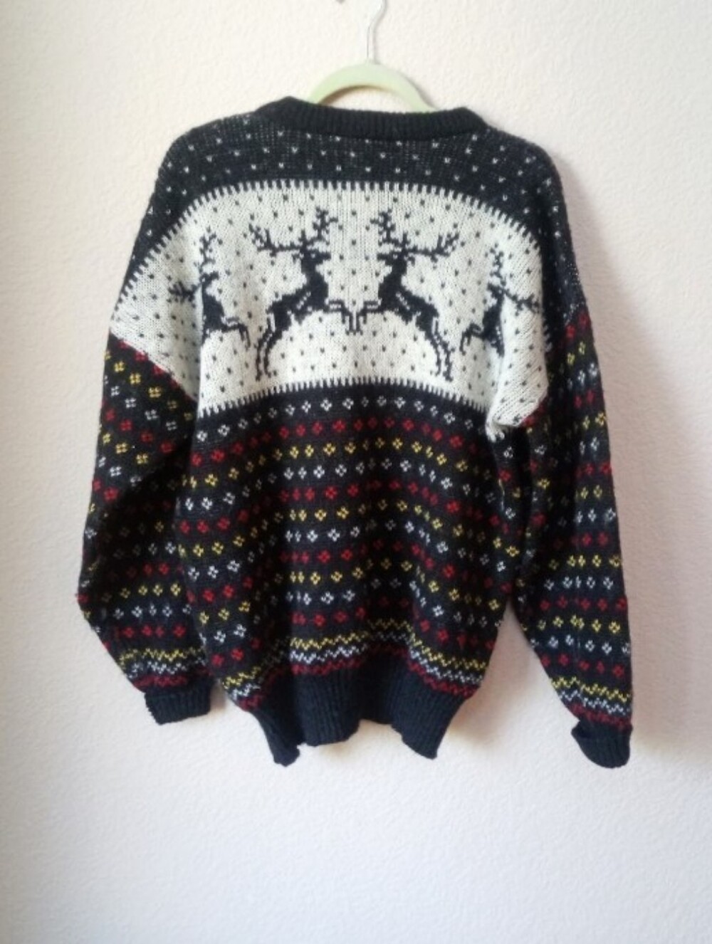 Nesjar Norwegian vintage chunky 100% wool sweater with a reindeer motif - Picture 7 of 14